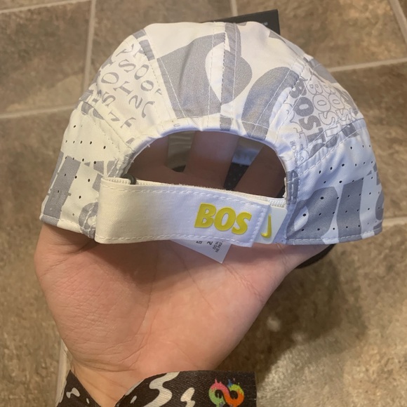 Nike Aerobill Tailwind Boston Running Hat - Picture 2 of 7